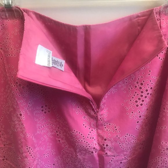 Fashion Bug pink eyelet skirt 24W NWT - Picture 3 of 5